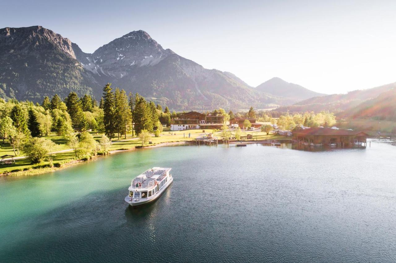 Hotel Fischer Am See Heiterwang Buitenkant foto